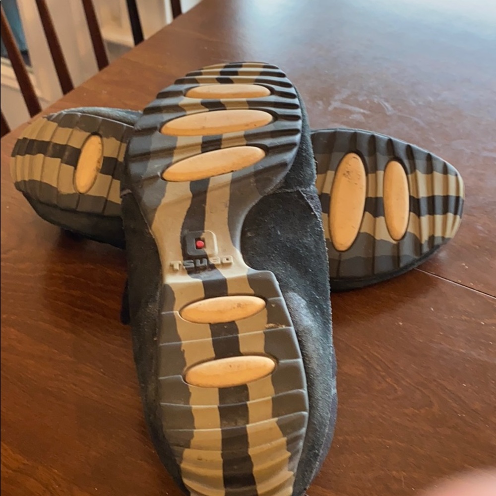 Sneaker - Picture 4 of 5